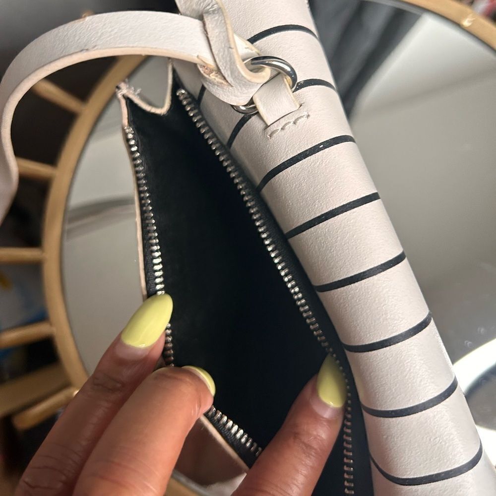 Zara Striped Crossbody Bag - Picture 4 of 7